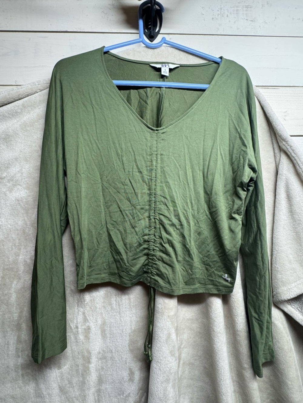 JoyLab Olive Green Long-Sleeve V-Neck Ruched Front Top